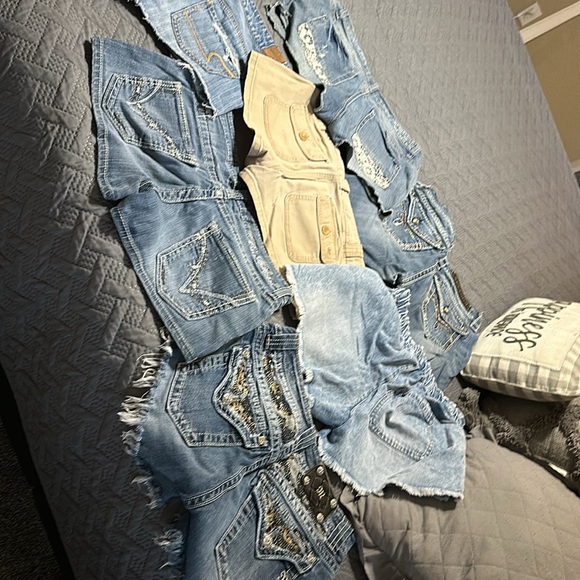 SHORTS and MORE SHORTS - Picture 4 of 8